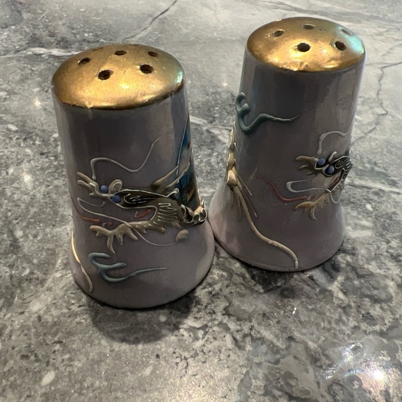 Dragonware Salt Pepper Shakers - Souvenir Marine Land Of The Pacific Japan Vtg - Picture 10 of 12